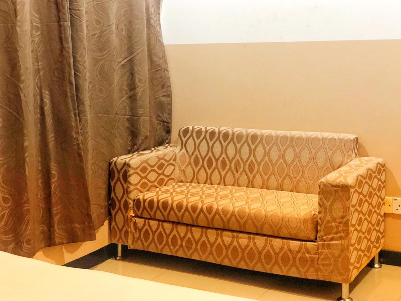 Brize Inn Hulhumalé Buitenkant foto