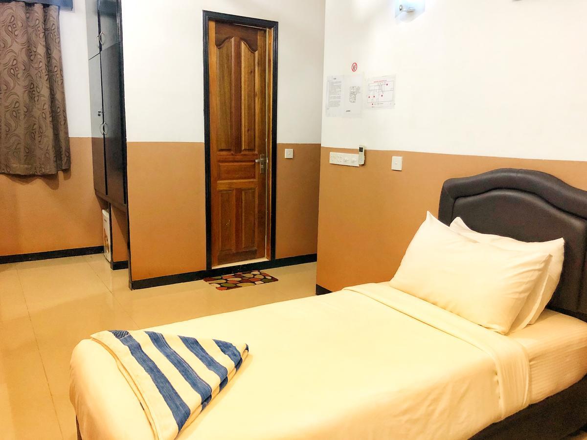 Brize Inn Hulhumalé Buitenkant foto